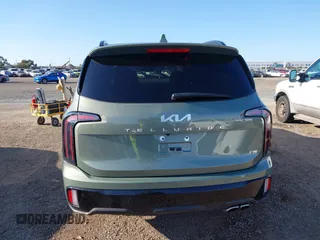 2024 Kia Telluride EX with VIN 5XYP3DGC1RG556502, listed as a IAAI auction lot 41993593 with 8,891 mi miles and . Bid and sale history available at carsss.com. Image 16.