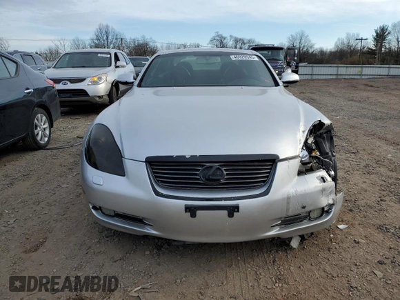 2006 Lexus SC 430 z VIN JTHFN48Y369000493, wystawiony jako Copart lot #46929945 z przebiegiem 141 704 mil mil oraz Szkody całkowita. Historia ofert i sprzedaży dostępna na DreamBid. Obrazek 5.