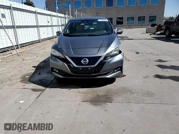 2018 Nissan LEAF S z VIN 1N4AZ1CPXJC314804, wystawiony jako Copart lot #54184945 z przebiegiem 80 778 mil mil oraz Szkoda całkowita • Salvage title. Historia ofert i sprzedaży dostępna na DreamBid. Obrazek 13.