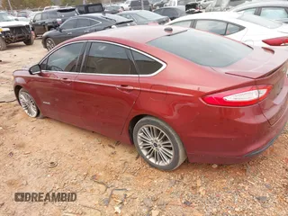 2014 Ford Fusion SE Hybrid with VIN 3FA6P0LU3ER289277, listed as a IAAI auction lot 41686380 with 178,339 mi miles. Bid and sale history available at carsss.com. Image 3.