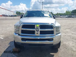 2017 Ram 2500 Tradesman with VIN 3C6UR5CL6HG519174, listed as a IAAI auction lot 42243020 with 99,303 mi miles and . Bid and sale history available at DreamBid. Image 12.