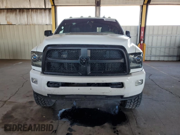 2017 Ram 2500 Power Wagon z VIN 3C6TR5EJ4HG786840, wystawiony jako Copart lot #68568964 z przebiegiem 98 175 mil mil oraz Szkoda całkowita • Salvage title. Historia ofert i sprzedaży dostępna na DreamBid. Obrazek 5.
