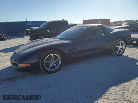 2001 Chevrolet Corvette with VIN 1G1YY22G515114977, listed as a Copart auction lot 82320124 with 71,872 mi miles and Salvage Title. Bid and sale history available at carsss.com. Image 1.