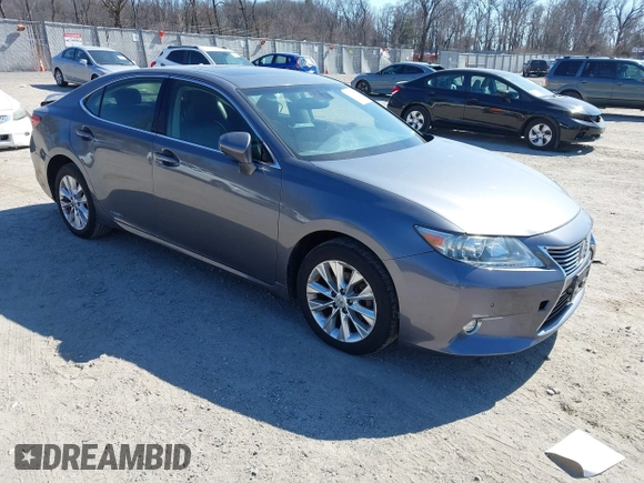 2014 Lexus ES 300h с VIN JTHBW1GG6E2071083, выставлен на аукционе IAAI как лот 41772226 с пробегом 140 710 миль миль и . История ставок и продаж доступна на DreamBid. Изображение 1.