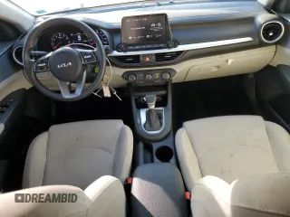 2022 Kia Forte LXS with VIN 3KPF24AD1NE496289, listed as a Copart auction lot 52029665 with 23,604 mi miles and Non Repairable. Bid and sale history available at DreamBid. Image 8.