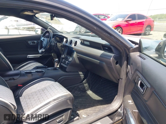 2019 Ford Mustang EcoBoost with VIN 1FA6P8TH4K5159573, listed as a IAAI auction lot 42207962 with 121,225 mi miles and . Bid and sale history available at DreamBid. Image 5.