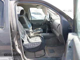 2005 Nissan Xterra SE z VIN 5N1AN08U75C638521, wystawiony jako IAAI lot #42397492 z przebiegiem 132 892 mil mil oraz . Historia ofert i sprzedaży dostępna na DreamBid. Obrazek 5.