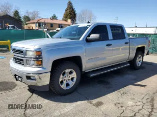 2014 Chevrolet Silverado 1500 LT with VIN 3GCUKREC3EG166857, listed as a Copart auction lot 52114235 with 194,881 mi miles and Clean Title. Bid and sale history available at carsss.com. Image 1.