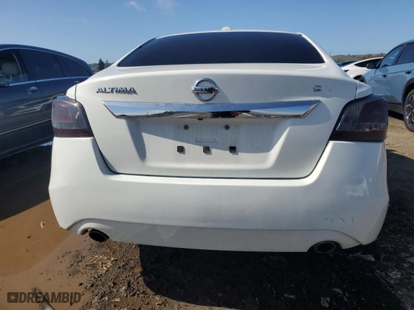 2015 Nissan Altima 2.5 with VIN 1N4AL3AP1FC423529, listed as a Copart auction lot 48433545 with 179,703 mi miles and Salvage Title. Bid and sale history available at carsss.com. Image 6.