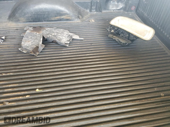 2004 Ford F-150 XLT with VIN 1FTPW14524KC55140, listed as a Copart auction lot 53708165 with 170,692 mi miles and Salvage Title. Bid and sale history available at carsss.com. Image 12.