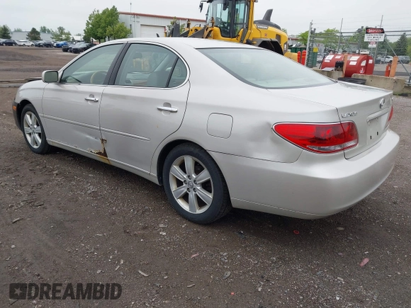 2005 Lexus ES 350 with VIN JTHBA30G155136618, listed as a IAAI auction lot 42268707 with 173,304 mi miles and . Bid and sale history available at DreamBid. Image 3.
