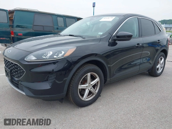 2021 Ford Escape SE z VIN 1FMCU9G6XMUA27362, wystawiony jako IAAI lot #42438771 z przebiegiem 36 040 mil mil oraz . Historia ofert i sprzedaży dostępna na DreamBid. Obrazek 2.
