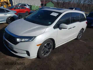 2024 Honda Odyssey Elite with VIN 5FNRL6H90RB028139, listed as a IAAI auction lot 41666330 with 8,516 mi miles and . Bid and sale history available at DreamBid. Image 17.