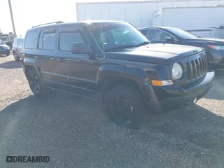 2014 Jeep Patriot Sport with VIN 1C4NJPBA2ED691131, listed as a IAAI auction lot 41470296 with 169,631 mi miles. Bid and sale history available at carsss.com. Image 1.
