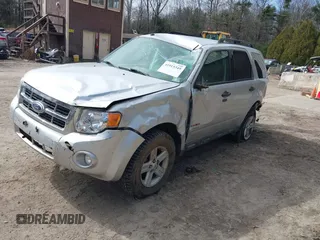 2010 Ford Escape Hybrid z VIN 1FMCU5K33AKC89835, wystawiony jako IAAI lot #41915349 z przebiegiem 125 659 mil mil oraz . Historia ofert i sprzedaży dostępna na DreamBid. Obrazek 17.