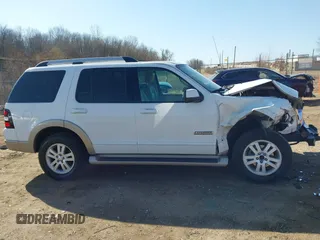 2007 Ford Explorer Eddie Bauer z VIN 1FMEU74EX7UB47448, wystawiony jako IAAI lot #41786044 z przebiegiem 203 808 mil mil oraz . Historia ofert i sprzedaży dostępna na DreamBid. Obrazek 13.