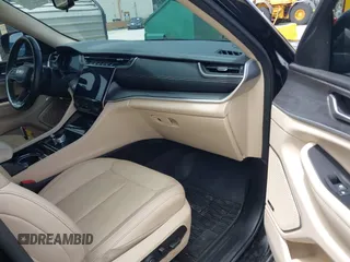 2022 Jeep Grand Cherokee Limited with VIN 1C4RJKBG6N8504491, listed as a IAAI auction lot 42740915 with 66,395 mi miles and . Bid and sale history available at DreamBid. Image 5.