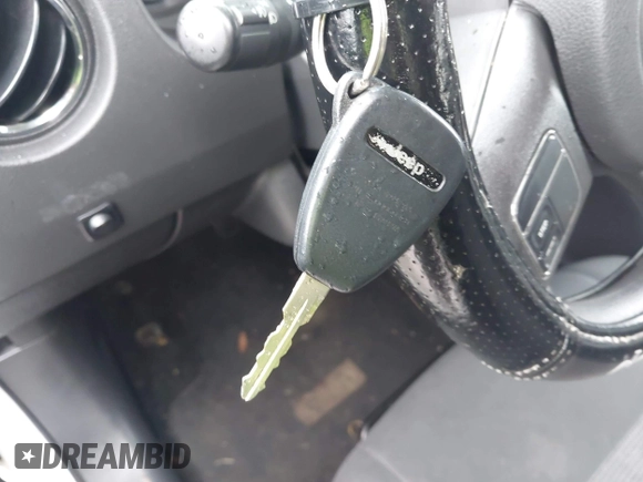 2013 Jeep Patriot Sport z VIN 1C4NJRBB3DD234329, wystawiony jako IAAI lot #42183474 z przebiegiem 152 281 mil mil oraz . Historia ofert i sprzedaży dostępna na DreamBid. Obrazek 11.