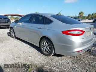 2016 Ford Fusion SE with VIN 3FA6P0H71GR332343, listed as a IAAI auction lot 41964442 with 111,218 mi miles. Bid and sale history available at carsss.com. Image 3.