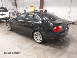 2008 BMW 3 Series 335i с VIN WBAVB73508KY63636, выставлен на аукционе IAAI как лот 42113280 с пробегом 132 419 миль миль и . История ставок и продаж доступна на DreamBid. Изображение 3.