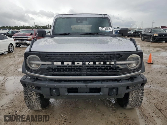 2022 Ford Bronco with VIN 1FMEE5DP0NLA72068, listed as a Copart auction lot 50737275 with 26,328 mi miles and Salvage Title. Bid and sale history available at carsss.com. Image 5.