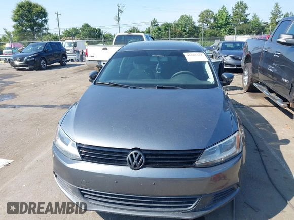 2014 Volkswagen Jetta S with VIN 3VW2K7AJ8EM231345, listed as a IAAI auction lot 42583321 with 129,988 mi miles and . Bid and sale history available at DreamBid. Image 6.