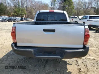 2006 Toyota Tacoma z VIN 5TETX22N46Z314160, wystawiony jako Copart lot #53998575 z przebiegiem 243 879 mil mil oraz Tytuł czysty. Historia ofert i sprzedaży dostępna na DreamBid. Obrazek 6.