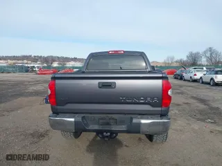 2018 Toyota Tundra 4WD SR5 with VIN 5TFDY5F14JX770184, listed as a IAAI auction lot 41303833 with 93,878 mi miles. Bid and sale history available at carsss.com. Image 16.