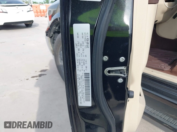 2015 Ram 1500 Lone Star z VIN 1C6RR6LT5FS663624, wystawiony jako IAAI lot #42070156 z przebiegiem 157 583 mil mil oraz . Historia ofert i sprzedaży dostępna na DreamBid. Obrazek 9.