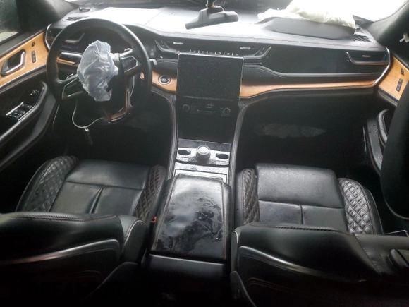 2022 Jeep Grand Cherokee Summit Reserve with VIN 1C4RJKET2N8556810, listed as a Copart auction lot 81041234 with Not provided miles and Salvage title. Bid and sale history available at DreamBid. Image 8.