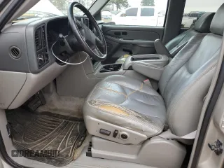 2004 Chevrolet Suburban Z71 with VIN 3GNFK16ZX4G126102, listed as a Copart auction lot 41761465 with 0 mi miles and Salvage Title. Bid and sale history available at carsss.com. Image 7.
