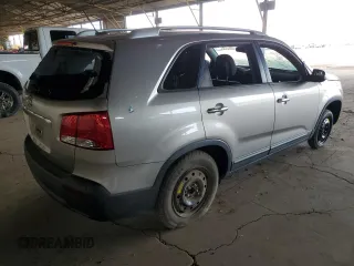 2013 Kia Sorento LX with VIN 5XYKT4A20DG374714, listed as a Copart auction lot 55486465 with Not provided miles and Salvage title. Bid and sale history available at DreamBid. Image 3.