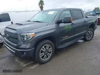 2018 Toyota Tundra 4WD SR5 with VIN 5TFDY5F19JX744986, listed as a IAAI auction lot 41762297 with 42,048 mi miles. Bid and sale history available at carsss.com. Image 17.