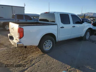 2016 Nissan Frontier Desert Runner with VIN 1N6AD0ER5GN728066, listed as a Copart auction lot 46684505 with 211,922 mi miles and Salvage title. Bid and sale history available at DreamBid. Image 3.
