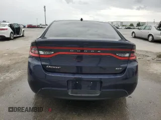 2015 Dodge Dart SXT z VIN 1C3CDFBB8FD277116, wystawiony jako Copart lot #52105125 z przebiegiem 100 552 mil mil oraz Szkoda całkowita • Salvage title. Historia ofert i sprzedaży dostępna na DreamBid. Obrazek 6.