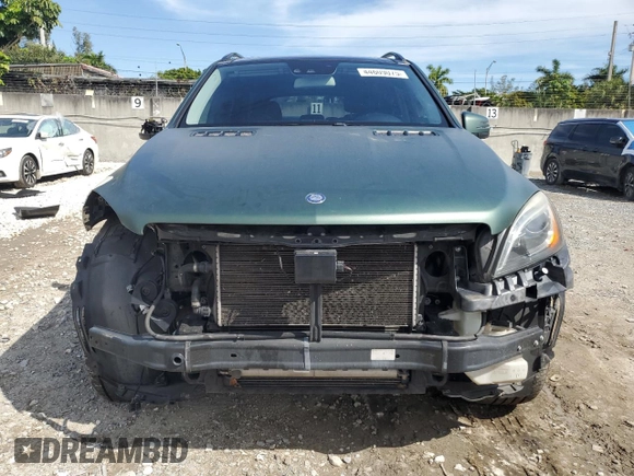 2013 Mercedes-Benz M 550 with VIN 4JGDA7DB0DA149846, listed as a Copart auction lot 44609075 with 140,603 mi miles and Salvage title. Bid and sale history available at DreamBid. Image 5.