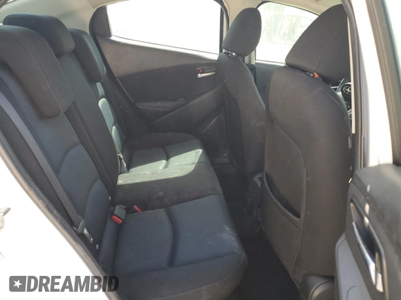 2016 Scion iA z VIN 3MYDLBZV8GY109648, wystawiony jako Copart lot #55254915 z przebiegiem 147 420 mil mil oraz Szkody całkowita. Historia ofert i sprzedaży dostępna na DreamBid. Obrazek 10.