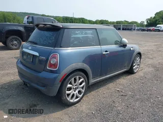 2010 MINI Hardtop S with VIN WMWMF7C54ATZ74321, listed as a IAAI auction lot 42409281 with 193,547 mi miles and . Bid and sale history available at DreamBid. Image 4.