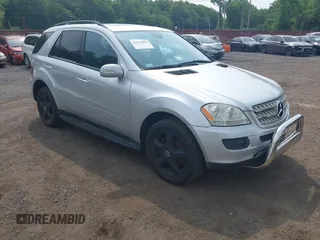 2008 Mercedes-Benz M 350 с VIN 4JGBB86E18A328811, выставлен на аукционе IAAI как лот 42511891 с пробегом 132 407 миль миль и . История ставок и продаж доступна на DreamBid. Изображение 1.