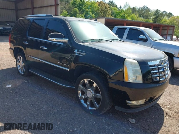 2008 Cadillac Escalade with VIN 1GYEC63878R153767, listed as a IAAI auction lot 41982579 with 1 mi miles. Bid and sale history available at carsss.com. Image 1.