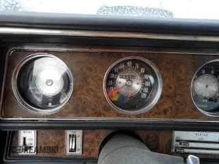 1970 Oldsmobile Cutlass z VIN 342670E139820, wystawiony jako Copart lot #75077674 z przebiegiem 66 232 mil mil oraz Szkody całkowita. Historia ofert i sprzedaży dostępna na DreamBid. Obrazek 9.