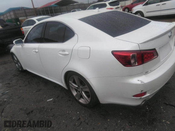 2013 Lexus IS with VIN JTHBE5C28D5031492, listed as a IAAI auction lot 41762318 with 162,321 mi miles. Bid and sale history available at carsss.com. Image 3.