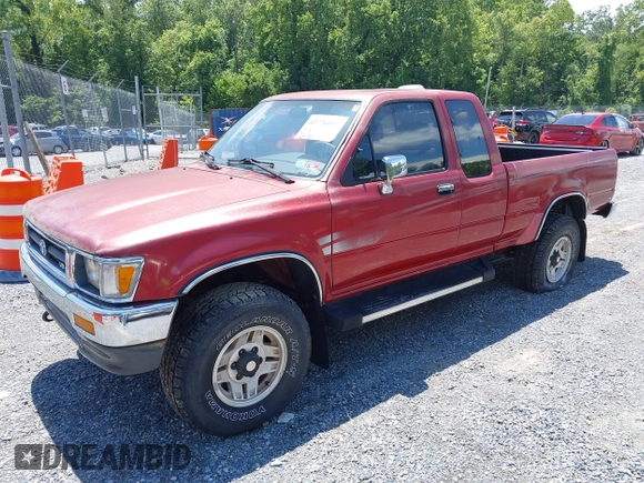 1994 Toyota Pickup SR5 with VIN JT4VN13G6R5136042, listed as a IAAI auction lot 42776057 with 227,301 mi miles and . Bid and sale history available at DreamBid. Image 2.