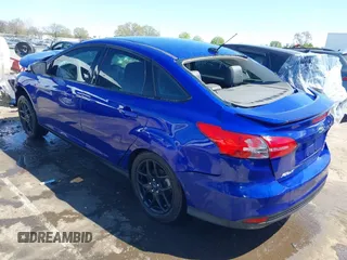 2015 Ford Focus SE with VIN 1FADP3F21FL321890, listed as a IAAI auction lot 41892087 with 193,772 mi miles and . Bid and sale history available at carsss.com. Image 3.