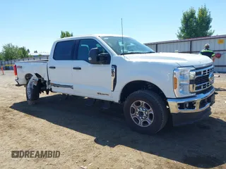 2025 Ford F-250 XL с VIN 1FT7W2BT5SEC99779, выставлен на аукционе IAAI как лот 42849068 с пробегом 7 850 миль миль и . История ставок и продаж доступна на DreamBid. Изображение 1.