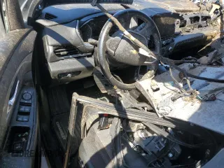 2022 Chevrolet Traverse LT Cloth z VIN 1GNERGKWXNJ117860, wystawiony jako Copart lot #52533485 z przebiegiem Nie podano mil oraz Szkoda całkowita • Salvage title. Historia ofert i sprzedaży dostępna na DreamBid. Obrazek 8.