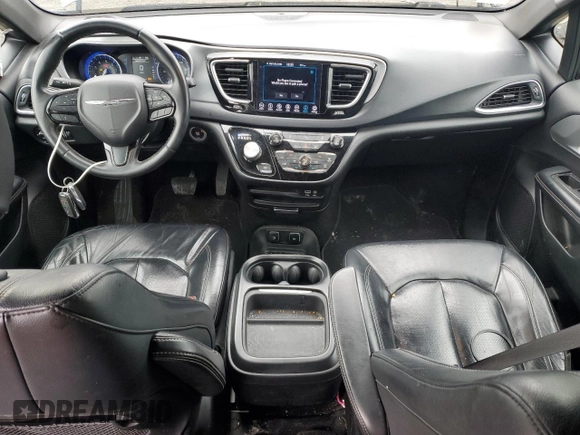 2018 Chrysler Pacifica Touring L with VIN 2C4RC1BG7JR175156, listed as a Copart auction lot 52935435 with 106,264 mi miles and Salvage Title. Bid and sale history available at DreamBid. Image 8.
