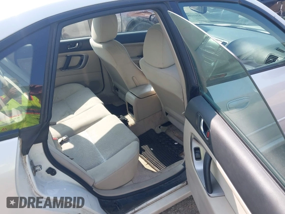 2008 Subaru Legacy Special with VIN 4S3BL616387209273, listed as a IAAI auction lot 42404181 with 190,115 mi miles and . Bid and sale history available at DreamBid. Image 8.