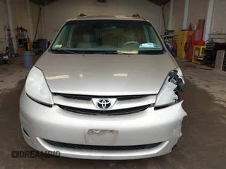 2007 Toyota Sienna CE with VIN 5TDZK23C27S048500, listed as a IAAI auction lot 42021597 with 169,307 mi miles. Bid and sale history available at carsss.com. Image 12.