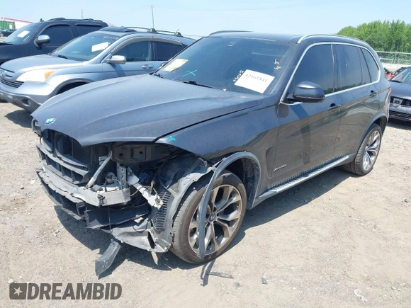 2016 BMW X5 xDrive35i z VIN 5UXKR0C51G0P22771, wystawiony jako IAAI lot #42161841 z przebiegiem 117 272 mil mil oraz . Historia ofert i sprzedaży dostępna na DreamBid. Obrazek 20.